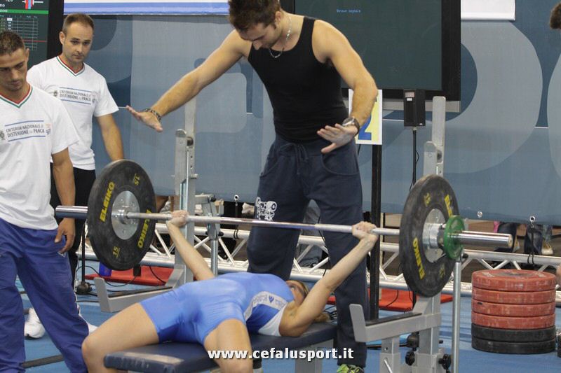 111008 pesi 302_tn.jpg